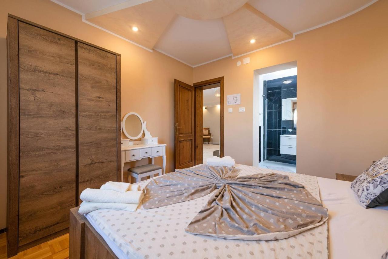 Villa Zorica Poreč Exteriör bild