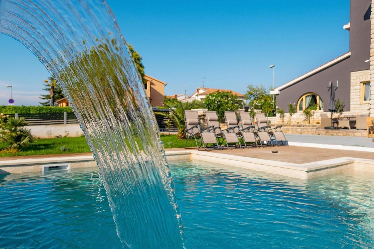 Villa Zorica Poreč Exteriör bild
